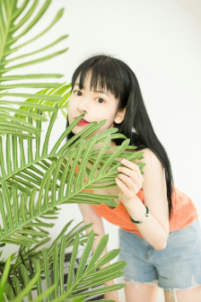 韩彩衣